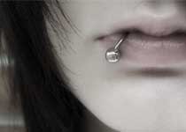 Сенсация. Пирсинг убивает